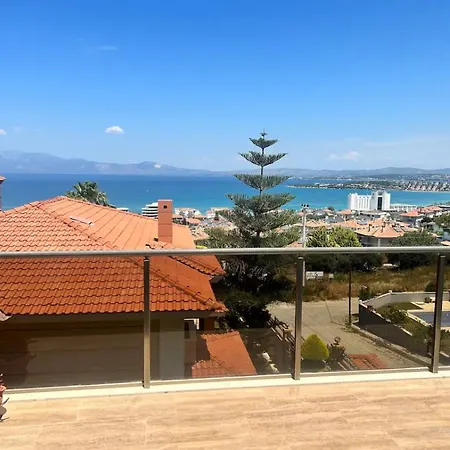 בית נופש Panorama Çeşme